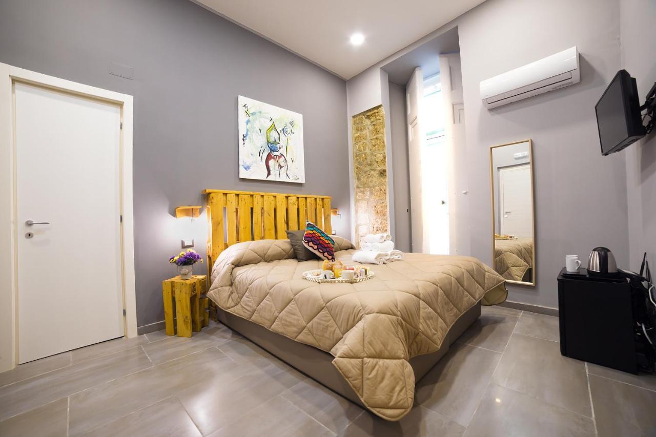 Hotel Toledo H, Naples Historical Center, By Clapa Group Extérieur photo